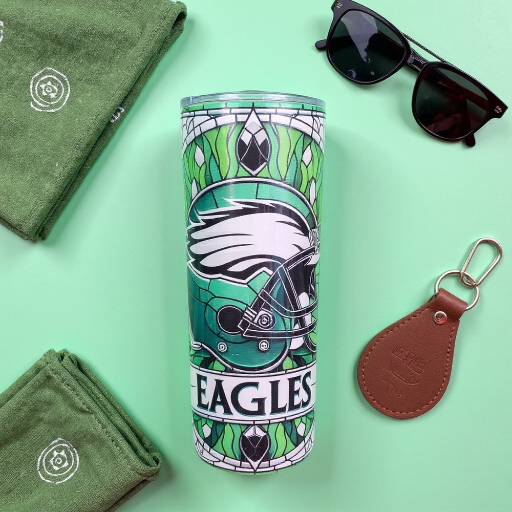 Eagles Tumbler with Green and Black Design